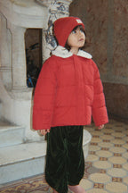 giacca rossa ciliegie alpi